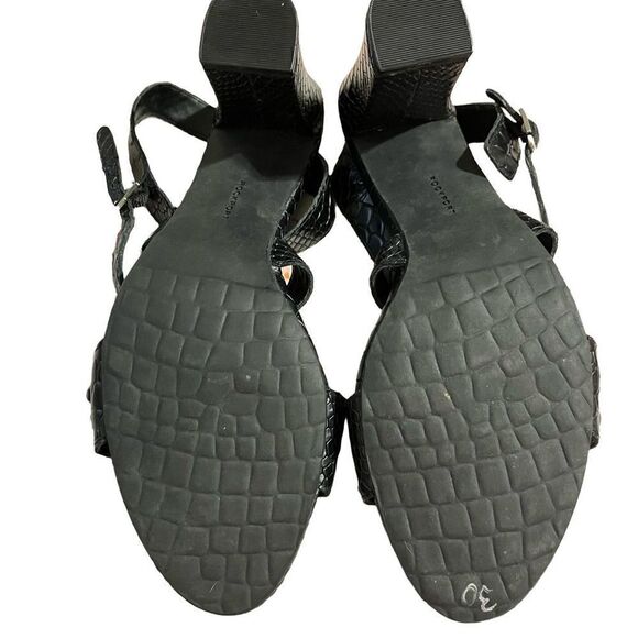 ROCKPORT Black Leather Ankle Strap Heels / NWT / SZ: 9.5 US - Picture 8 of 9